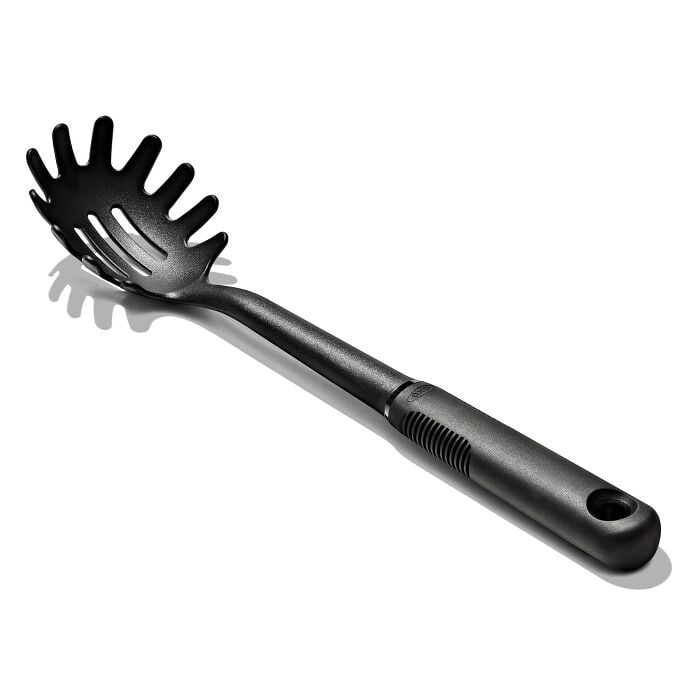 OXO Good Grips Nylon Spaghetti Server - US 3481