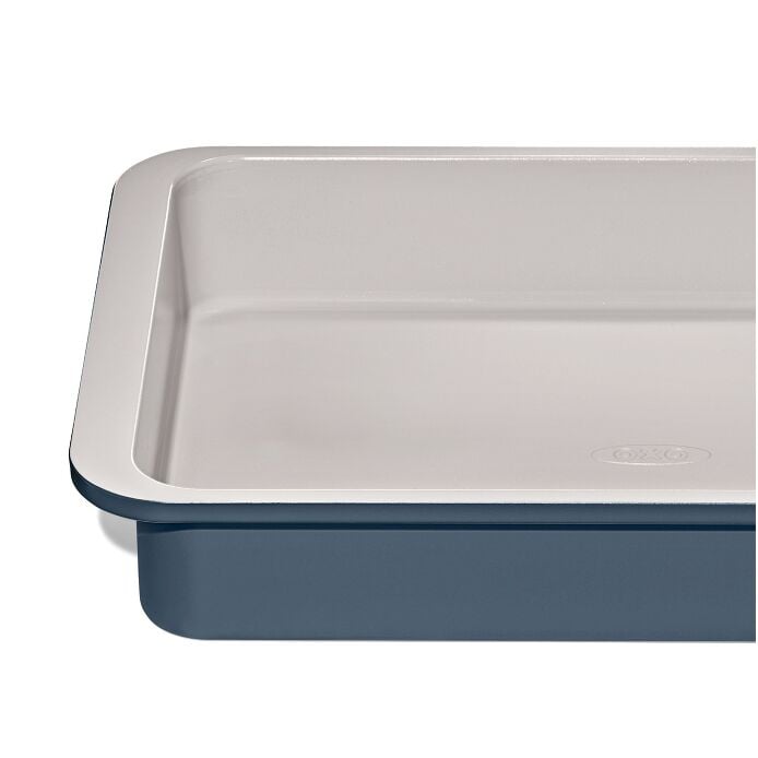 Non-Stick Pro Ceramic Coated Metal Bakeware 9” x 13” Cake Pan – Storm Blue - US 4706