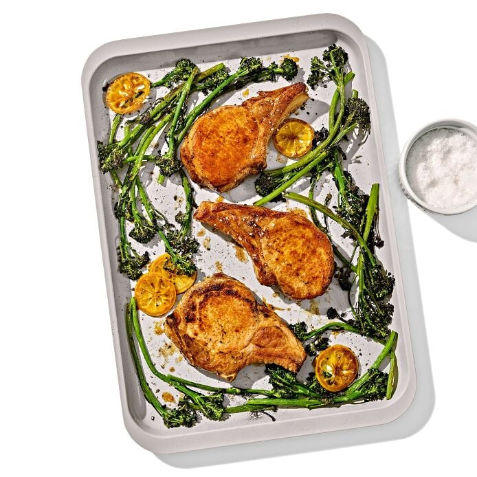 Non-Stick Pro Ceramic Coated Metal Bakeware Half Sheet Pan - Biscuit - US 7568