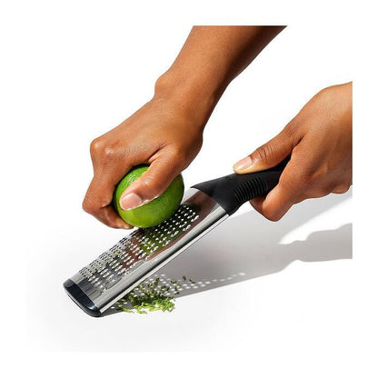 Grater - US 4348